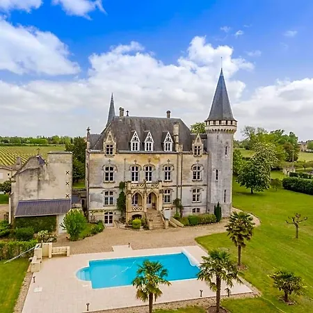 Chateau Borgeat De Lagrange - Privatisation Bed & Breakfast