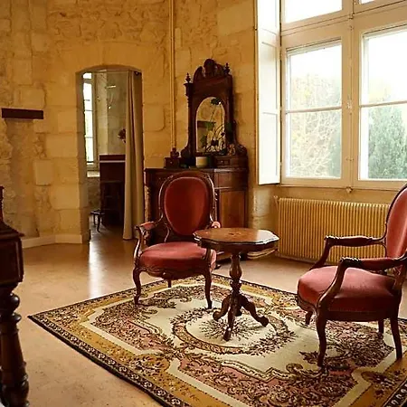 Chateau Borgeat De Lagrange - Privatisation Bed & Breakfast Blaye