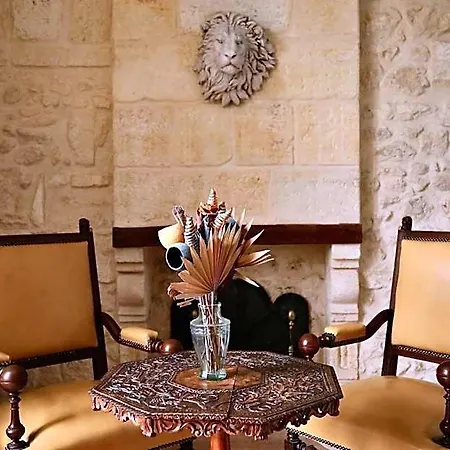 Chateau Borgeat De Lagrange - Privatisation Bed & Breakfast 4*