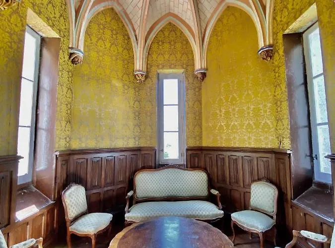 Chateau Borgeat De Lagrange - Privatisation Bed and Breakfast Blaye