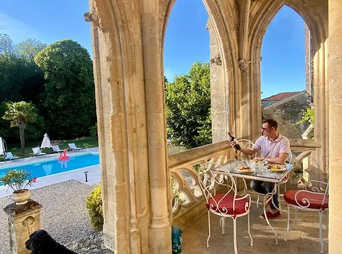 Frühstückspension Chateau Borgeat De Lagrange - Privatisation 4*