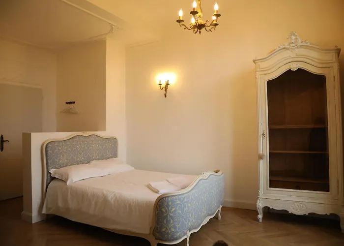 Chateau Borgeat De Lagrange - Privatisation 4*