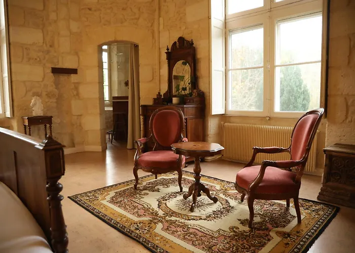 Chateau Borgeat De Lagrange - Privatisation 4* Blaye