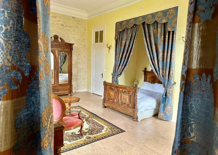 Chateau Borgeat De Lagrange - Privatisation