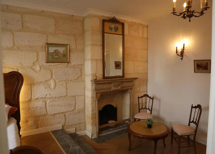 Frühstückspension Chateau Borgeat De Lagrange - Privatisation Blaye